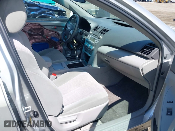 2011 Toyota Camry LE with VIN 4T1BF3EKXBU127638, listed as a IAAI auction lot 42131788 with 52,592 mi miles. Bid and sale history available at carsss.com. Image 5.