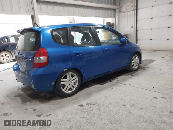 2007 Honda Fit Sport with VIN JHMGD37637S009481, listed as a IAAI auction lot 42519956 with 127,066 mi miles and . Bid and sale history available at DreamBid. Image 4.