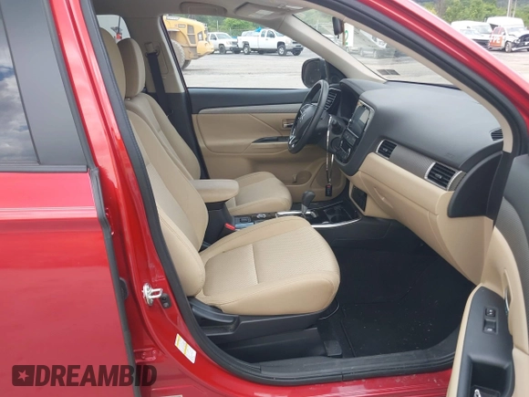 2018 Mitsubishi Outlander ES with VIN JA4AZ3A38JZ070924, listed as a IAAI auction lot 42712111 with 35,691 mi miles and . Bid and sale history available at DreamBid. Image 5.