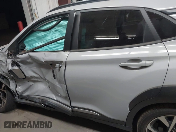 2022 Hyundai Kona Limited with VIN KM8K53A34NU837947, listed as a IAAI auction lot 40972462 with 16,906 mi miles. Bid and sale history available at carsss.com. Image 13.