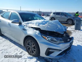 2020 Kia Optima LX z VIN 5XXGT4L30LG382312, wystawiony jako IAAI lot #41272843 z przebiegiem 118 633 mil mil oraz . Historia ofert i sprzedaży dostępna na DreamBid. Obrazek 6.
