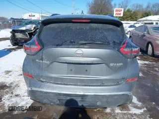 2023 Nissan Murano SV с VIN 5N1AZ2BS7PC123187, выставлен на аукционе IAAI как лот 41631296 с пробегом 63 963 миль миль и . История ставок и продаж доступна на DreamBid. Изображение 17.