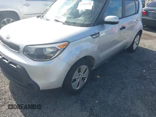 2016 Kia Soul z VIN KNDJN2A26G7857734, wystawiony jako IAAI lot #42269540 z przebiegiem 89 471 mil mil oraz . Historia ofert i sprzedaży dostępna na DreamBid. Obrazek 6.