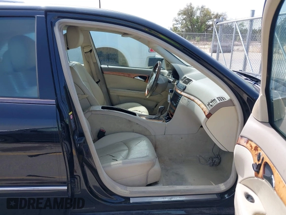 2006 Mercedes-Benz E 350 with VIN WDBUF56J06A969702, listed as a IAAI auction lot 41912561 with 207,500 mi miles and . Bid and sale history available at DreamBid. Image 5.