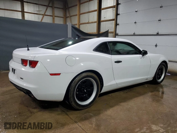 2011 Chevrolet Camaro 1LS z VIN 2G1FE1ED5B9160776, wystawiony jako Copart lot #58807785 z przebiegiem 103 477 mil mil oraz Czysty tytuł • Clean title. Historia ofert i sprzedaży dostępna na DreamBid. Obrazek 3.