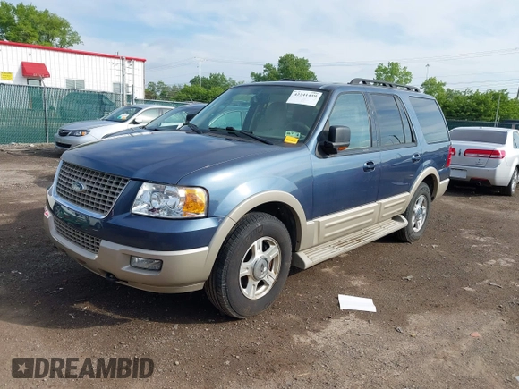 2006 Ford Expedition Eddie Bauer z VIN 1FMFU18536LA22209, wystawiony jako IAAI lot #42241459 z przebiegiem 121 600 mil mil oraz . Historia ofert i sprzedaży dostępna na DreamBid. Obrazek 17.
