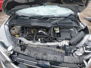 2019 Ford Escape SE with VIN 1FMCU9GD7KUB29309, listed as a IAAI auction lot 41876535 with 90,688 mi miles. Bid and sale history available at carsss.com. Image 10.