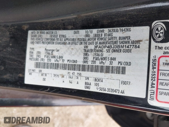 2011 Ford Fiesta SE z VIN 3FADP4BJ3BM147784, wystawiony jako IAAI lot #42567083 z przebiegiem 104 843 mil mil oraz . Historia ofert i sprzedaży dostępna na DreamBid. Obrazek 9.
