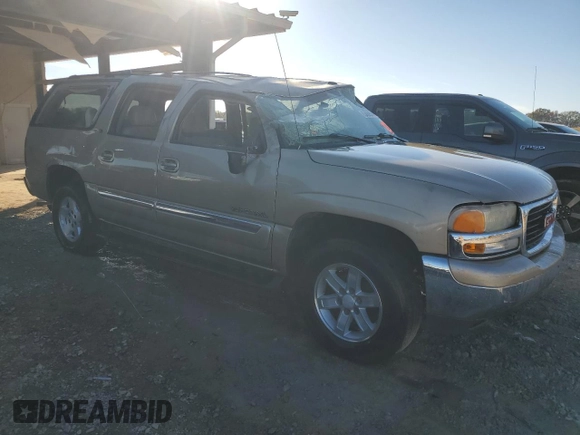 2005 GMC Yukon XL SLT with VIN 1GKEC16Z65J171298, listed as a Copart auction lot 83400574 with 0 mi miles and Non Repairable. Bid and sale history available at carsss.com. Image 4.