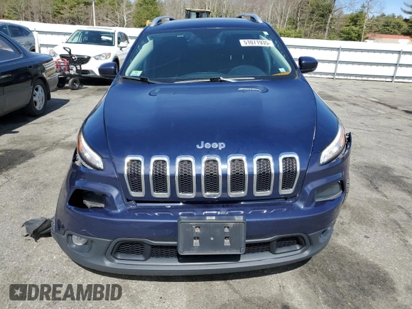 2016 Jeep Cherokee Latitude z VIN 1C4PJMCS3GW198175, wystawiony jako Copart lot #51071935 z przebiegiem 112 414 mil mil oraz Nie do naprawy • Non repairable. Historia ofert i sprzedaży dostępna na DreamBid. Obrazek 5.