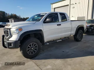 2015 Toyota Tundra 4WD Truck SR with VIN 5TFUM5F16FX059153, listed as a Copart auction lot 82403714 with 182,843 mi miles and Salvage Title. Bid and sale history available at carsss.com. Image 1.