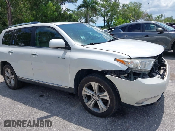 2013 Toyota Highlander Limited with VIN 5TDDK3EH2DS217645, listed as a IAAI auction lot 42370991 with 90,054 mi miles and . Bid and sale history available at DreamBid. Image 6.