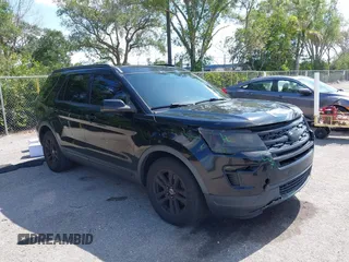 2018 Ford Explorer XLT z VIN 1FM5K7D85JGB04304, wystawiony jako IAAI lot #42219523 z przebiegiem 199 020 mil mil oraz . Historia ofert i sprzedaży dostępna na DreamBid. Obrazek 1.