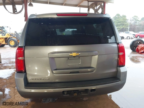 2020 Chevrolet Suburban LT with VIN 1GNSKHKC0LR282818, listed as a IAAI auction lot 41539280 with 116,041 mi miles. Bid and sale history available at carsss.com. Image 16.