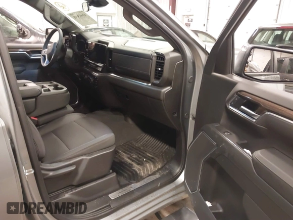 2025 Chevrolet Silverado 1500 LT with VIN 1GCPKKEK0SZ100161, listed as a IAAI auction lot 41685491 with 1,706 mi miles and . Bid and sale history available at DreamBid. Image 5.