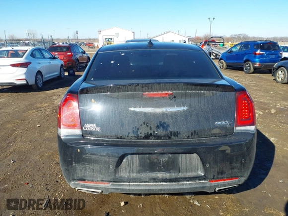 2018 Chrysler 300 with VIN 2C3CCAGG7JH302352, listed as a IAAI auction lot 41626942 with 106,656 mi miles. Bid and sale history available at carsss.com. Image 16.
