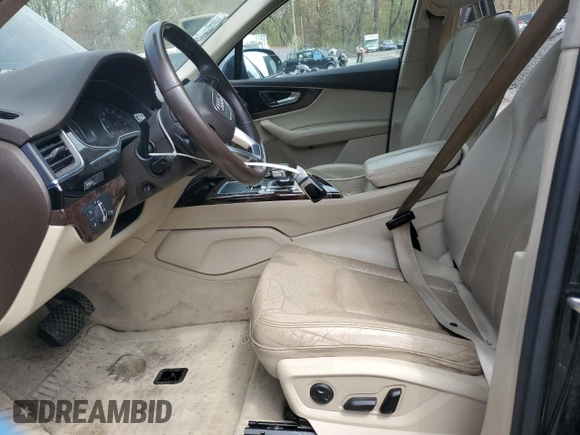 2017 Audi Q7 Premium Plus with VIN WA1LAAF72HD015523, listed as a Copart auction lot 52874355 with 150,977 mi miles and Clean Title. Bid and sale history available at carsss.com. Image 7.