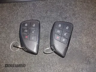 2021 Chevrolet Suburban LT z VIN 1GNSCCKD8MR138864, wystawiony jako IAAI lot #41296984 z przebiegiem Nie podano mil oraz . Historia ofert i sprzedaży dostępna na DreamBid. Obrazek 11.