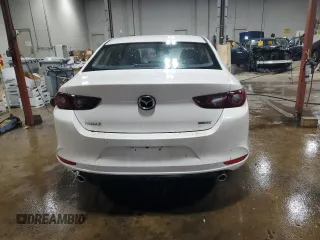 2025 Mazda 3 S Preferred z VIN JM1BPACM8S1775538, wystawiony jako Copart lot #57874615 z przebiegiem 851 mil mil oraz Czysty tytuł • Clean title. Historia ofert i sprzedaży dostępna na DreamBid. Obrazek 6.