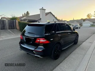 2013 Mercedes-Benz M ML 63 AMG with VIN 4JGDA7EB7DA138907, listed as a Copart auction lot 76422854 with 95,774 mi miles and Clean Title. Bid and sale history available at carsss.com. Image 4.