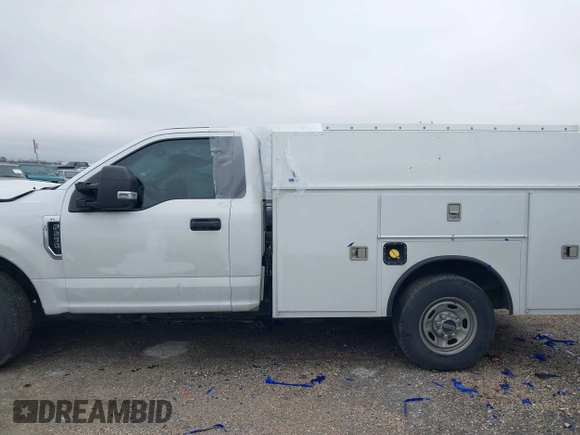 2019 Ford F-250 XL with VIN 1FDBF2A66KEC96889, listed as a IAAI auction lot 41293612 with 65,445 mi miles and . Bid and sale history available at DreamBid. Image 14.
