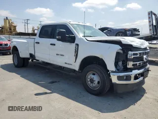 2024 Ford F-350 XL with VIN 1FT8W3DT1RED53094, listed as a Copart auction lot 55148685 with 20,582 mi miles and Clean Title. Bid and sale history available at DreamBid. Image 4.