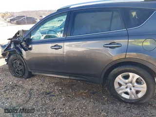 2013 Toyota RAV4 LE with VIN 2T3BFREV1DW062802, listed as a IAAI auction lot 41142211 with 176,630 mi miles. Bid and sale history available at carsss.com. Image 13.