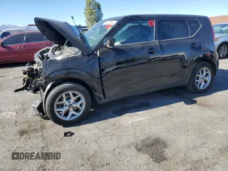 2021 Kia Soul LX with VIN KNDJ23AU0M7743787, listed as a Copart auction lot 79468584 with 50,138 mi miles and Salvage Title. Bid and sale history available at carsss.com. Image 1.