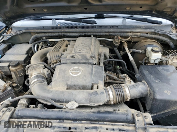 2005 Nissan Pathfinder LE z VIN 5N1AR18U95C706750, wystawiony jako Copart lot #81186314 z przebiegiem 259 815 mil mil oraz Szkoda całkowita • Salvage title. Historia ofert i sprzedaży dostępna na DreamBid. Obrazek 11.