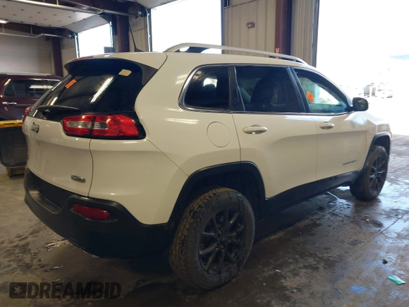 2016 Jeep Cherokee Latitude z VIN 1C4PJMCS5GW373641, wystawiony jako IAAI lot #41997516 z przebiegiem 134 213 mil mil oraz . Historia ofert i sprzedaży dostępna na DreamBid. Obrazek 4.