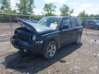 2014 Jeep Patriot High Altitude с VIN 1C4NJPFA4ED690637, выставлен на аукционе IAAI как лот 42446037 с пробегом 120 699 миль миль и . История ставок и продаж доступна на DreamBid. Изображение 2.
