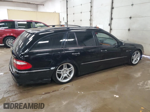 2006 Mercedes-Benz E 500 with VIN WDBUH83J86X187774, listed as a Copart auction lot 71743564 with 202,865 mi miles and Clean Title. Bid and sale history available at carsss.com. Image 3.