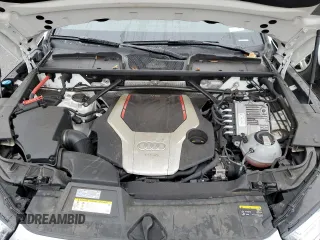 2018 Audi SQ5 Premium Plus with VIN WA1A4AFY7J2238987, listed as a Copart auction lot 82103784 with 57,879 mi miles and Salvage Title. Bid and sale history available at DreamBid. Image 12.