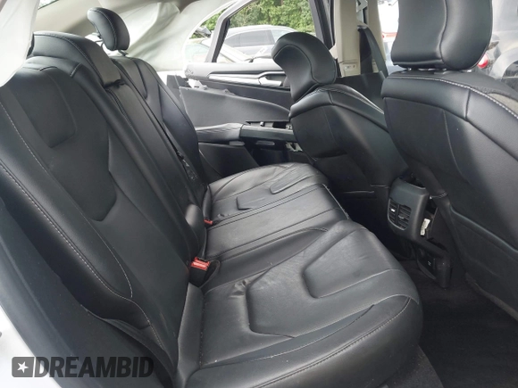 2018 Ford Fusion Titanium with VIN 3FA6P0RU9JR206923, listed as a IAAI auction lot 42522204 with Not provided miles and . Bid and sale history available at DreamBid. Image 8.