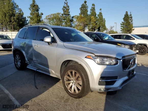 2016 Volvo XC90 T6 Momentum with VIN YV4A22PKXG1071791, listed as a Copart auction lot 44012025 with 50,464 mi miles and Salvage Title. Bid and sale history available at carsss.com. Image 4.