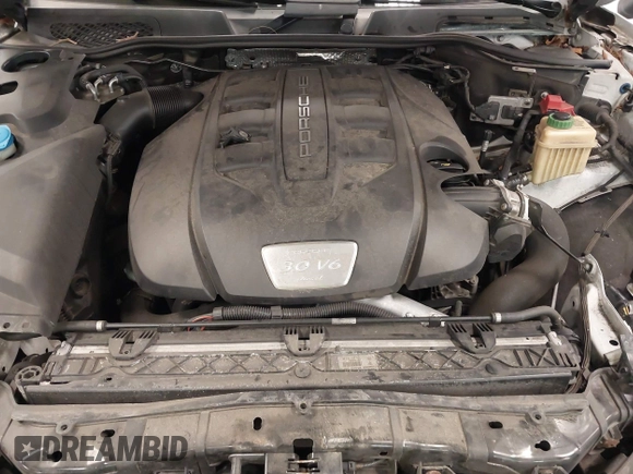 2015 Porsche Cayenne Diesel with VIN WP1AF2A24FLA38044, listed as a IAAI auction lot 41741695 with 114,214 mi miles and . Bid and sale history available at DreamBid. Image 10.