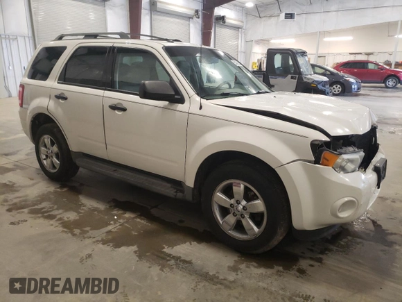2010 Ford Escape XLT с VIN 1FMCU9DG9AKD32937, выставлен на аукционе Copart как лот 55406205 с пробегом 170 252 миль миль и Списание • Salvage title. История ставок и продаж доступна на DreamBid. Изображение 4.