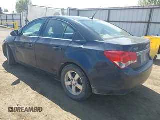 2014 Chevrolet Cruze 1LT with VIN 1G1PC5SB9E7114104, listed as a IAAI auction lot 42143300 with 161,552 mi miles and . Bid and sale history available at DreamBid. Image 3.