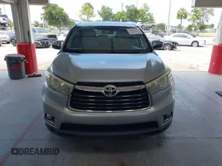 2015 Toyota Highlander Limited with VIN 5TDYKRFH4FS084294, listed as a IAAI auction lot 42588040 with 86,853 mi miles and . Bid and sale history available at DreamBid. Image 12.