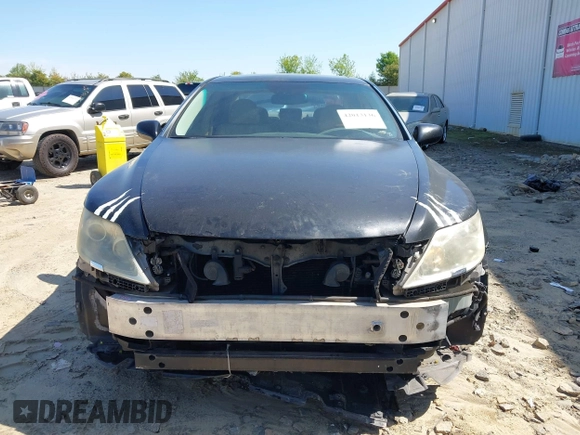 2008 Lexus LS 460 with VIN JTHBL46F885079935, listed as a IAAI auction lot 42013136 with 148,126 mi miles. Bid and sale history available at carsss.com. Image 13.