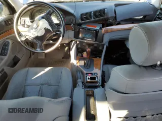 2001 BMW 5 Series 525iA with VIN WBADT43411GF55207, listed as a Copart auction lot 72247264 with 129,965 mi miles and Salvage Title. Bid and sale history available at carsss.com. Image 8.