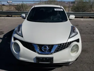 2015 Nissan Juke SV with VIN JN8AF5MVXFT563820, listed as a Copart auction lot 56434305 with 103,265 mi miles and Salvage title. Bid and sale history available at DreamBid. Image 5.
