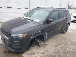 2023 Jeep Compass Latitude with VIN 3C4NJDBN8PT511049, listed as a IAAI auction lot 41258001 with 22,399 mi miles and . Bid and sale history available at DreamBid. Image 18.