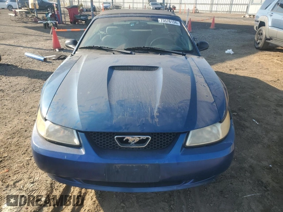 2000 Ford Mustang with VIN 1FAFP4442YF197021, listed as a Copart auction lot 73578134 with 114,417 mi miles and Clean Title. Bid and sale history available at carsss.com. Image 5.