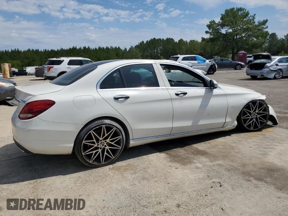 2017 Mercedes-Benz C 300 with VIN WDDWF4JB7HR247545, listed as a Copart auction lot 58122795 with 86,905 mi miles and Clean title. Bid and sale history available at DreamBid. Image 3.