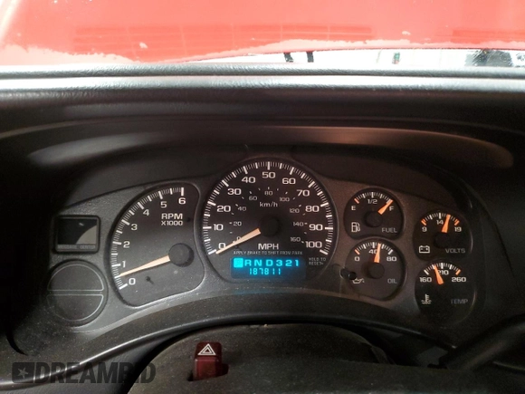 2001 Chevrolet Silverado 1500 LS with VIN 2GCEK19T011375069, listed as a Copart auction lot 52989245 with 187,811 mi miles and Clean Title. Bid and sale history available at DreamBid. Image 9.
