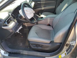2022 Toyota Camry SE with VIN 4T1G11AK5NU677722, listed as a Copart auction lot 46927405 with 46,786 mi miles and Salvage Title. Bid and sale history available at DreamBid. Image 7.