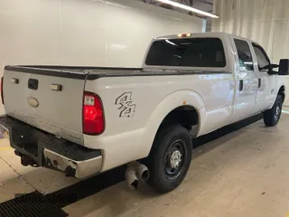 2014 Ford F-250 XL z VIN 1FT7W2BT4EEA24974, wystawiony jako IAAI lot #42792600 z przebiegiem 387 974 mil mil oraz . Historia ofert i sprzedaży dostępna na DreamBid. Obrazek 8.