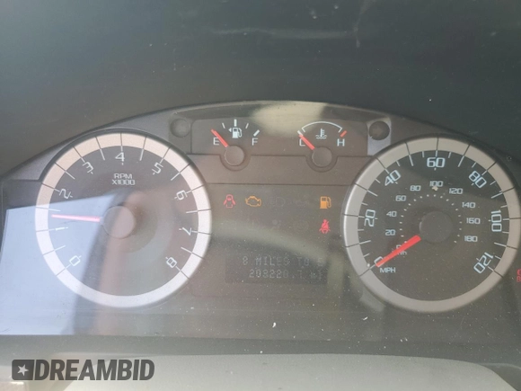 2012 Ford Escape XLS with VIN 1FMCU0C78CKA70652, listed as a Copart auction lot 60624215 with 203,220 mi miles and Clean title. Bid and sale history available at DreamBid. Image 9.