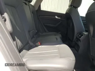 2018 Audi Q5 Premium with VIN WA1ANAFY2J2227182, listed as a Copart auction lot 60544075 with 33,851 mi miles and Salvage title. Bid and sale history available at DreamBid. Image 11.